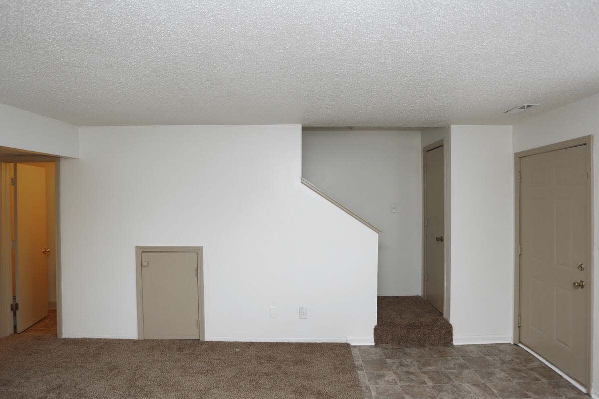 Photos of Country View Apartments Bloomington, IN